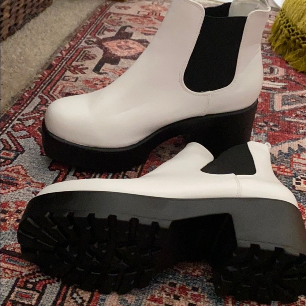 Brand new white chelsea boots